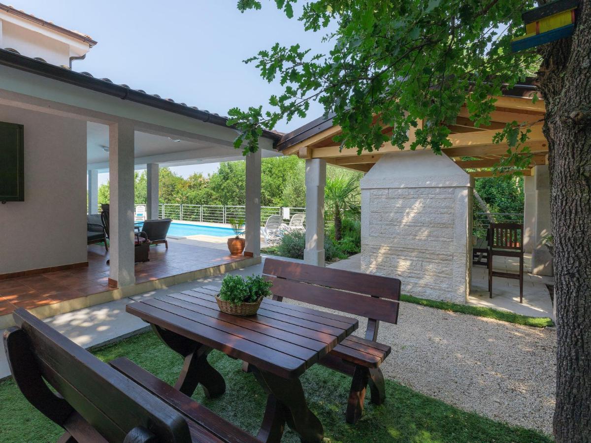 Holiday Home Fratrici By Interhome Murine Dış mekan fotoğraf